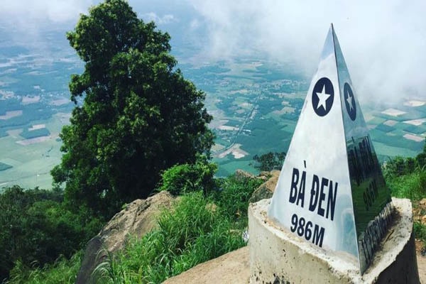 Thuyết minh về núi Bà Đen Tây Ninh hay nhất - Kiến Thức Việt