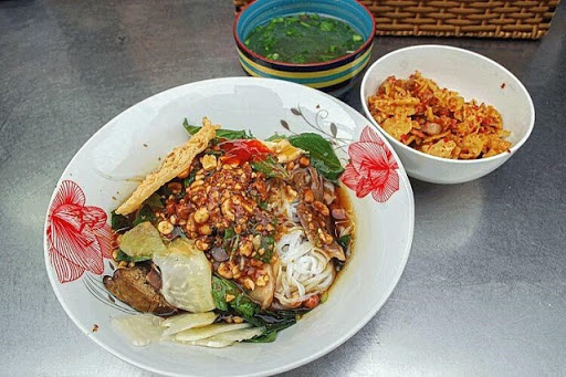 Món ăn Việt Nam hàng ngày