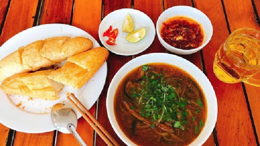 Món ăn Việt Nam hàng ngày